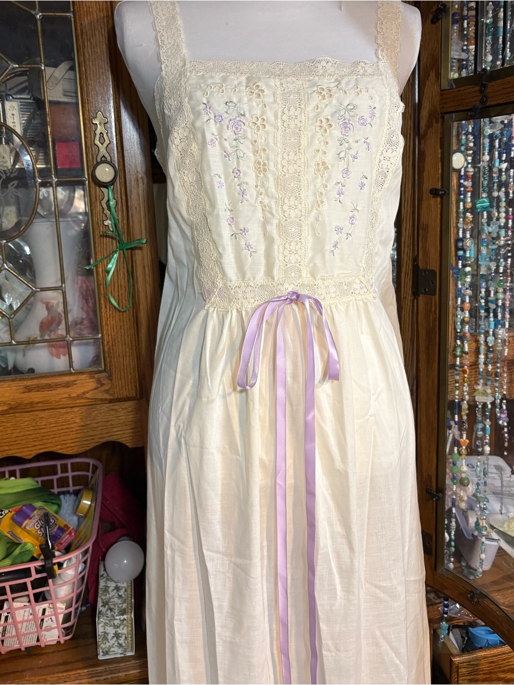 vintage Pinehurst Lingerie prairie-style sleepwear gown light yellow small - Picture 10 of 15